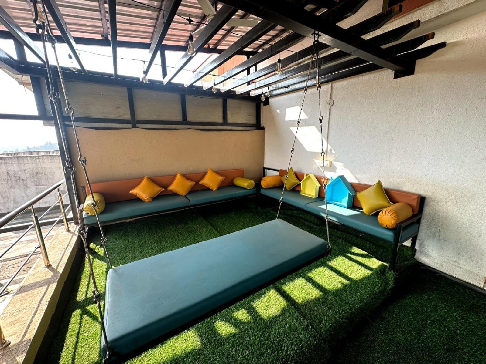 Tropical Villa II 4 Bhk II Lonavala II 1 Mountain View II 2 Private Pool II 3 Big Terrace מראה חיצוני תמונה